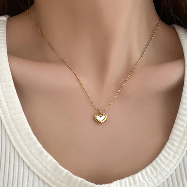 Gold Plated Stainless Steel Anti Tarnish Heart Themed Pendant For Women